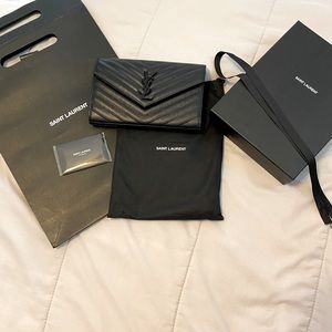 YSL Mono